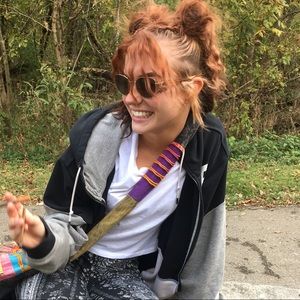 Meet your Posher, Faith